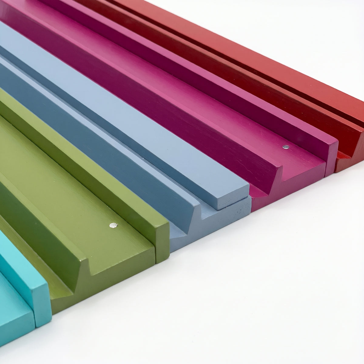 20-Inch Magnetic Wooden Straight Edge Mahjong Rack