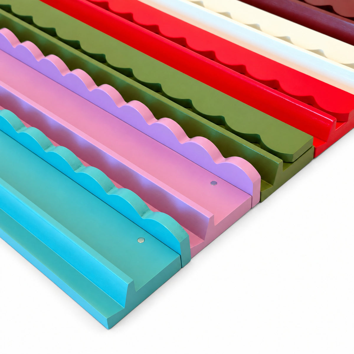 20" Magnetic Wood Scalloped Edge Mahjong Rack & Pusher